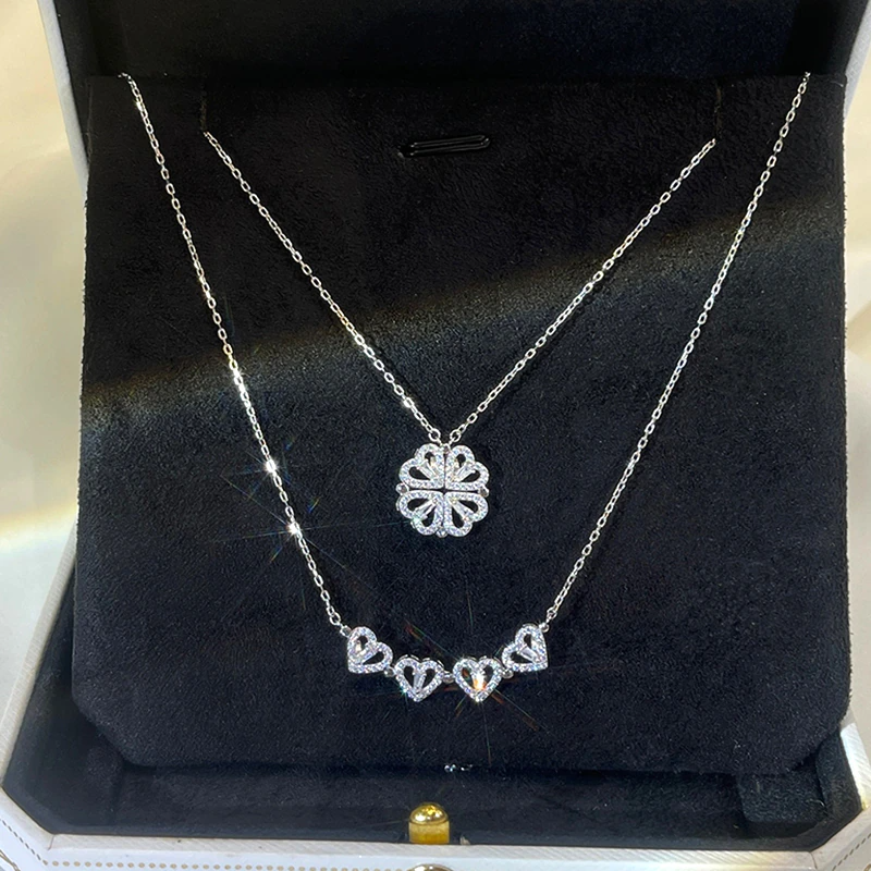 Collar con  Trébol de cuatro corazones + Caja de Rosa